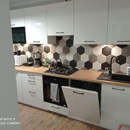 Apartament Na Parterze Сталова Вола Екстериор снимка
