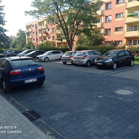 Apartament Na Parterze Сталова Вола Екстериор снимка