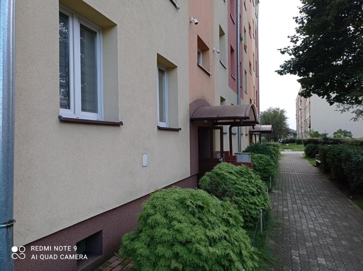 Apartament Na Parterze Сталова Вола Екстериор снимка