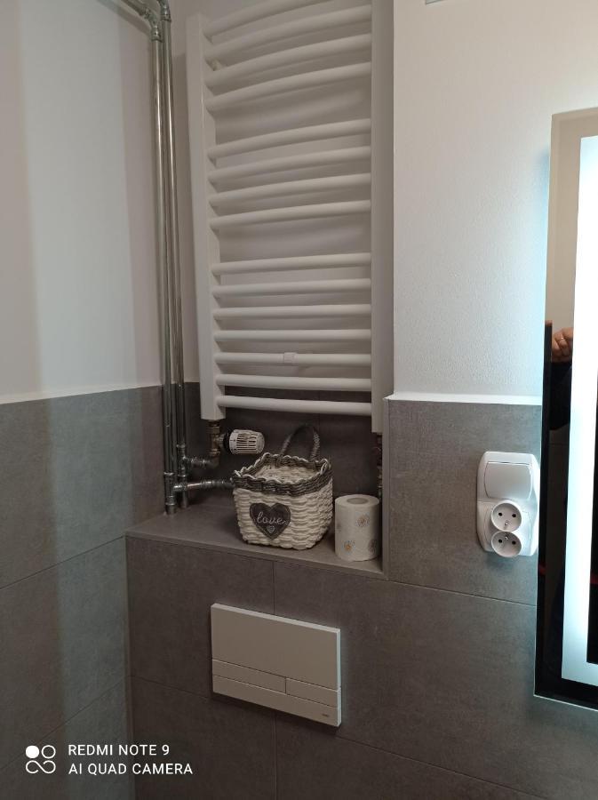 Apartament Na Parterze Сталова Вола Екстериор снимка